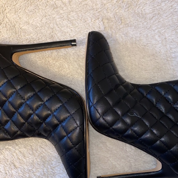 AKIRA “WE PAID” STILETTO BOOTIE IN BLACK - Picture 4 of 7